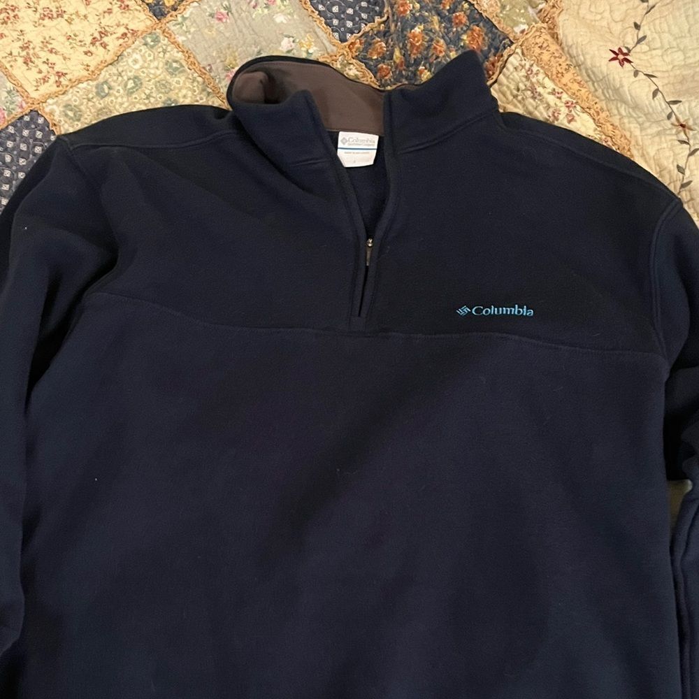 Columbia sweatshirt chest zip